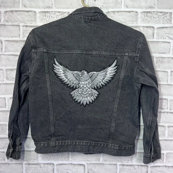 🦅|•GAP•| Black Eagle Back Jean Jacket Size Kids XXL Women Small - Picture 3 of 7